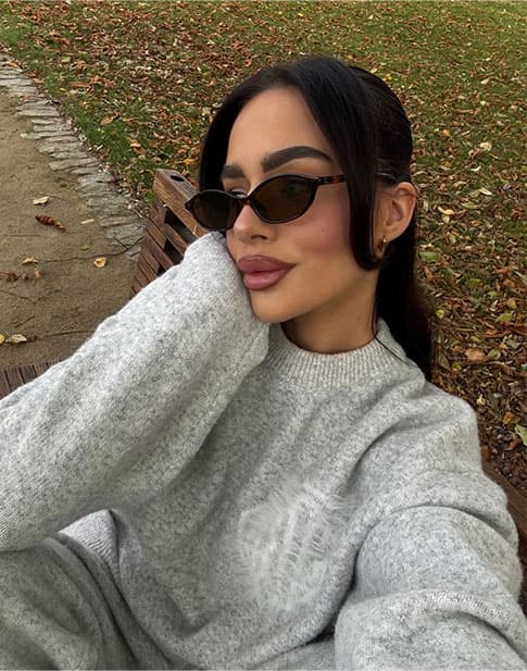 MONOGRAM FLUFFY KNIT CREW