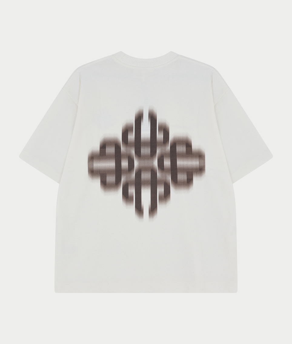 MOTION BLURRED EMBLEM T-SHIRT
