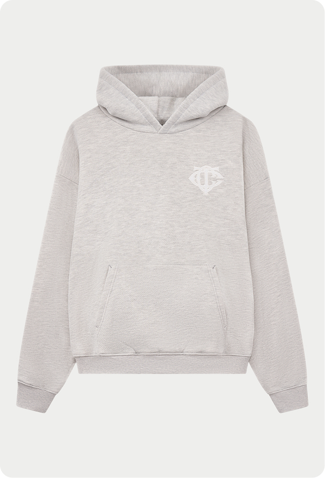 HEAVYWEIGHT MONOGRAM APPLIQUE EMBLEM HOODIE
