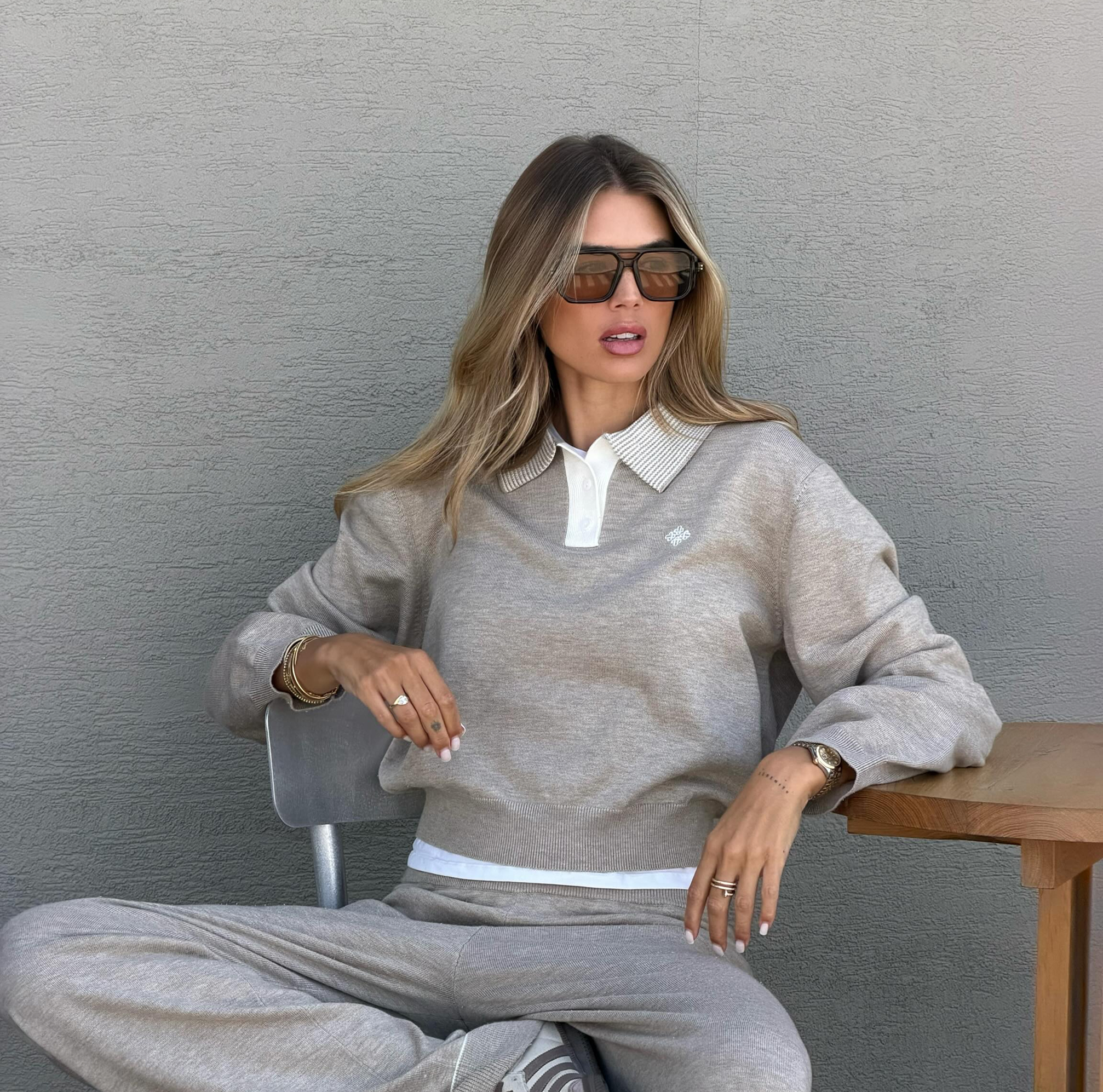 LONG SLEEVE KNITTED COLLAR POLO TOP