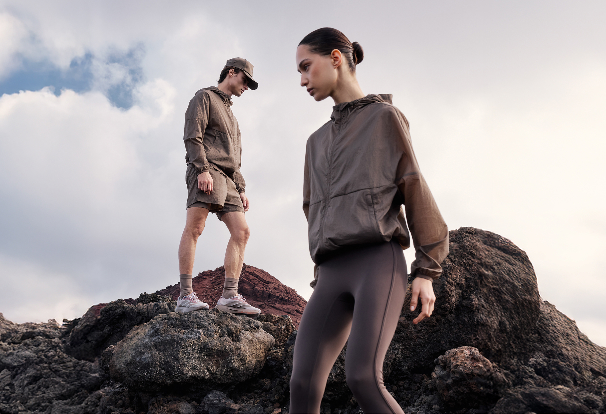 TRANSLUCENT WINDBREAKER