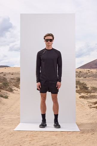 LONG SLEEVE TRAINING TOP