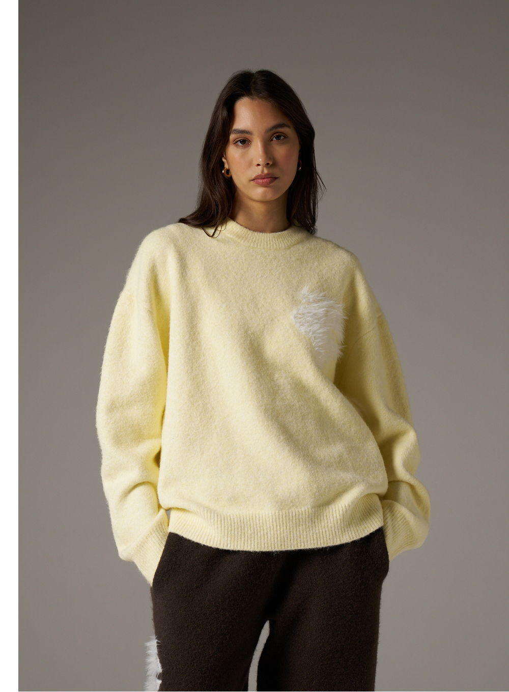 MONOGRAM FLUFFY KNIT CREW