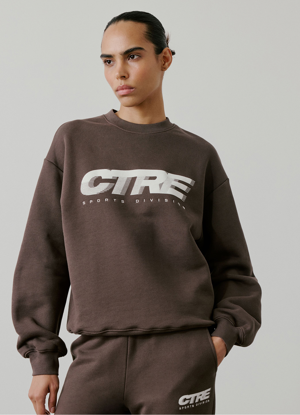 RETRO SPORT CTRE GRAPHIC CREW