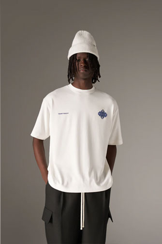 MOTION BLURRED EMBLEM T-SHIRT