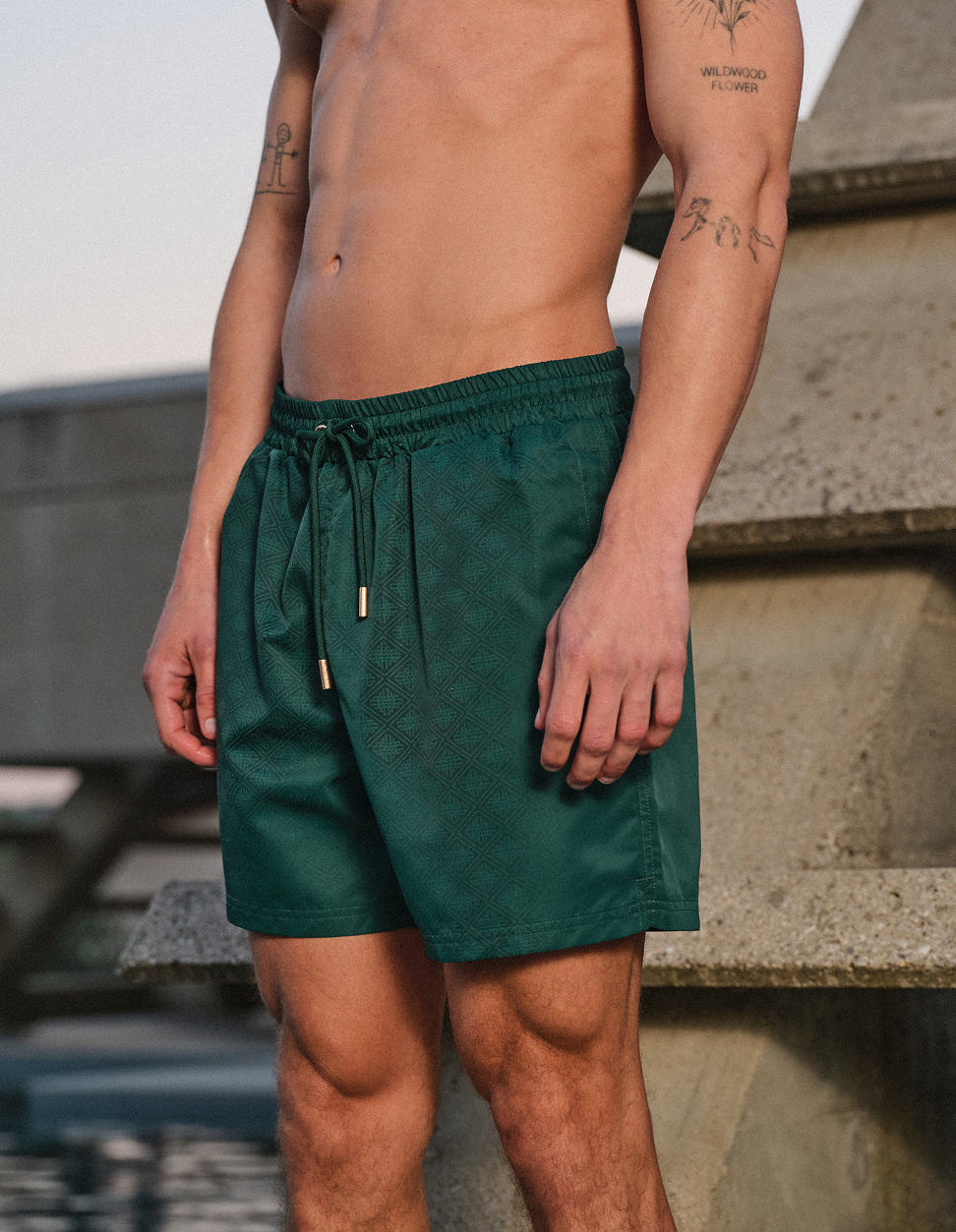 EMBLEM WATER REACTIVE SWIM SHORTS