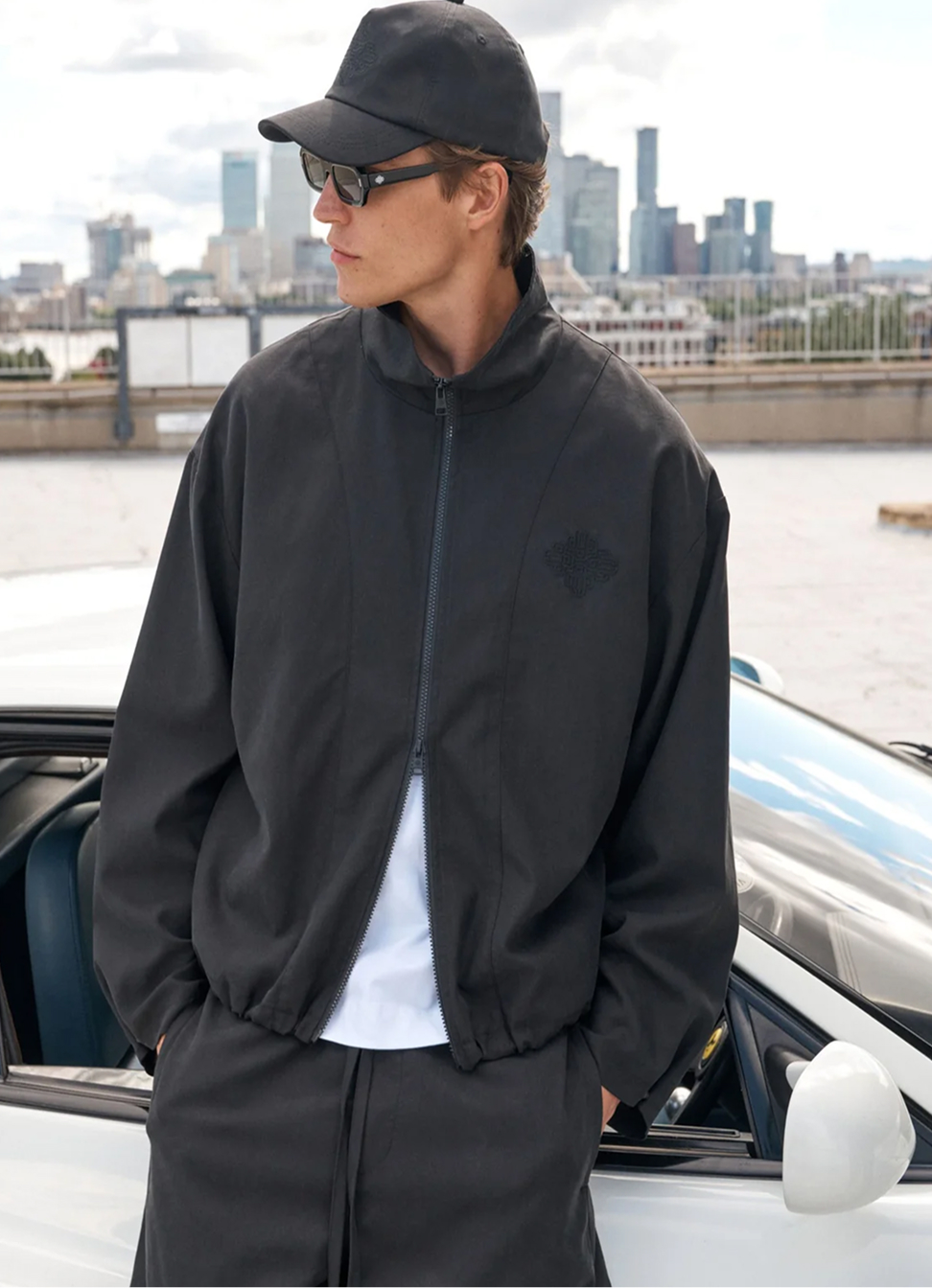 CUPRO FUNNEL NECK ZIP THROUGH