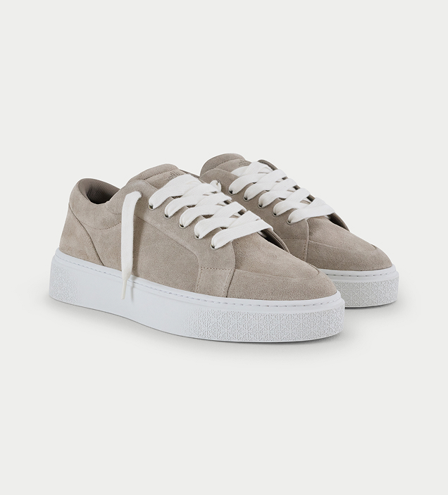 AXIS SNEAKER