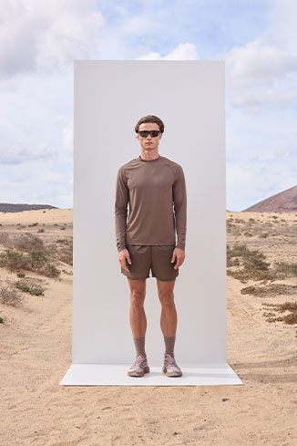 LONG SLEEVE TRAINING TOP