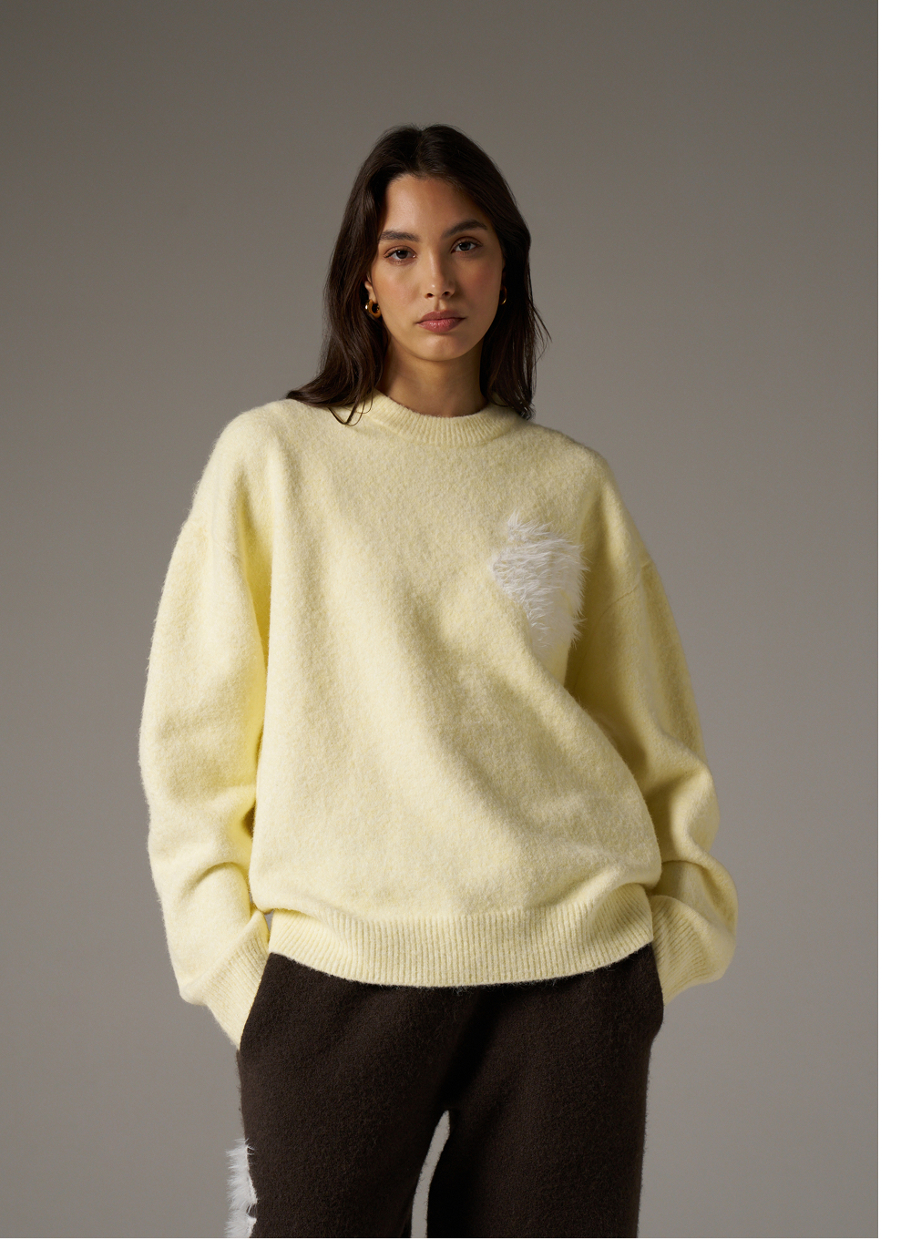 MONOGRAM FLUFFY KNIT CREW