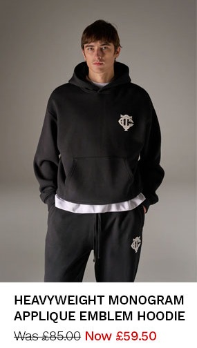 HEAVYWEIGHT MONOGRAM APPLIQUE EMBLEM HOODIE