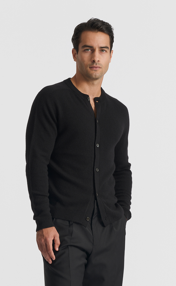 Model Black