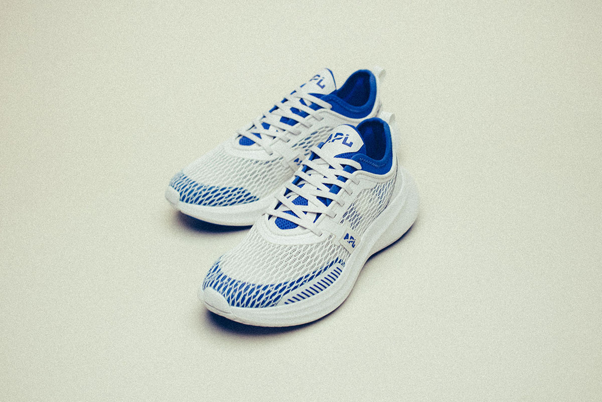 Euphoria in Light Fog / Sapphire