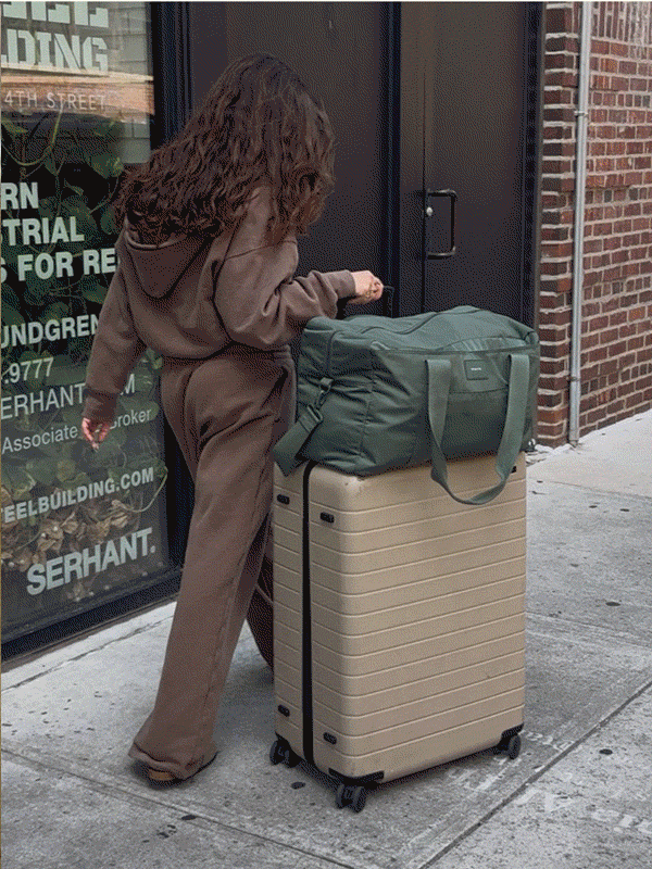 Shop the wellington weekender olive