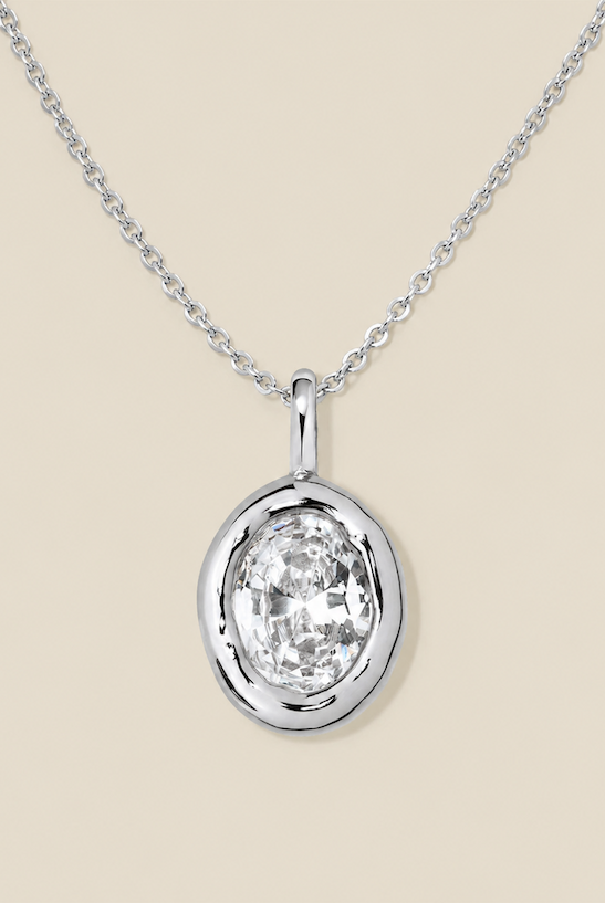 Tova oval charm necklace silver