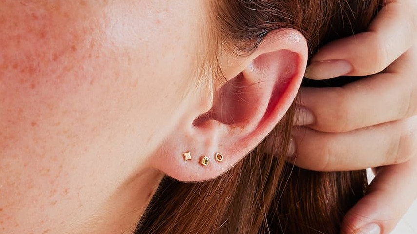 Live in stud earrings