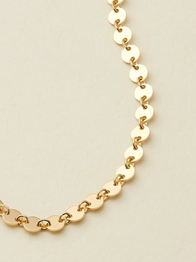 Poppy choker