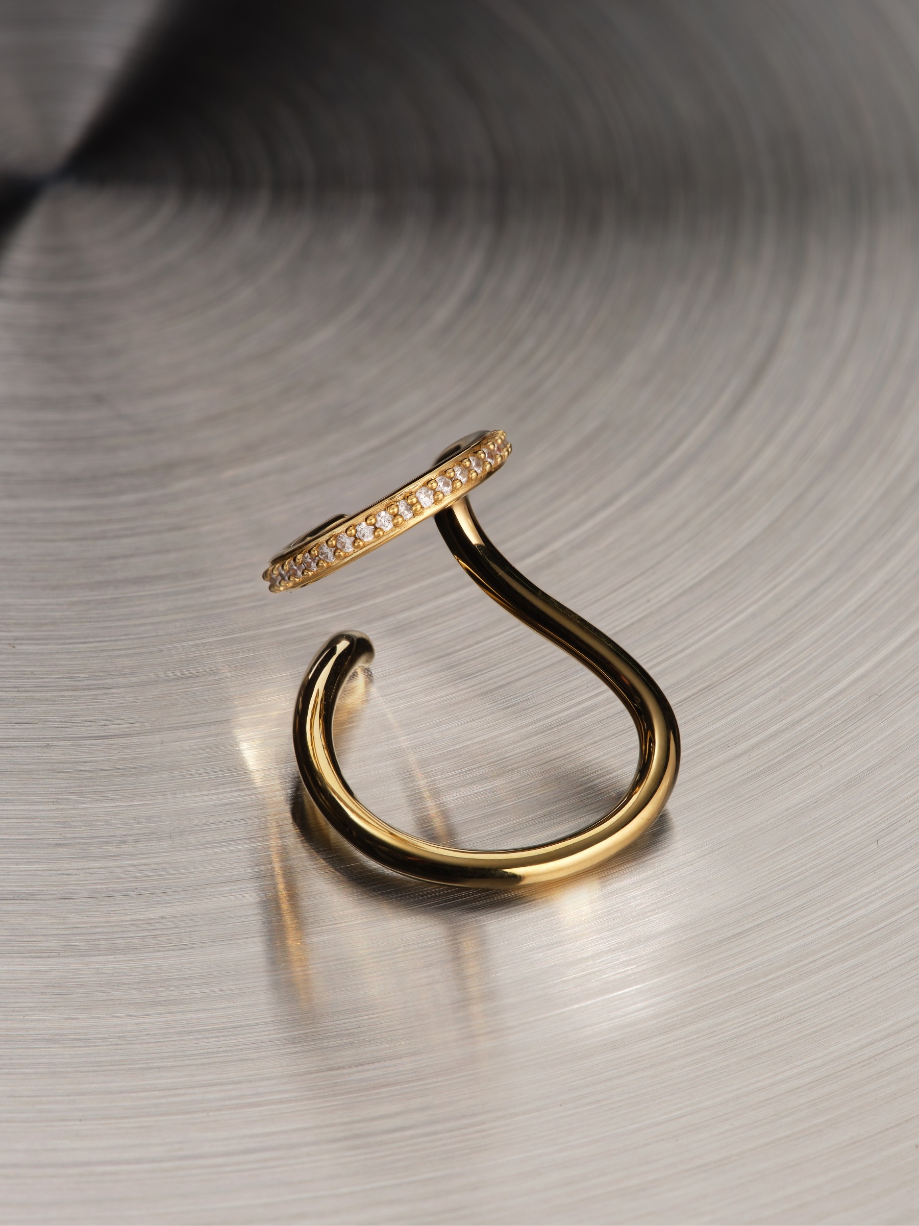 pave sonder cuff