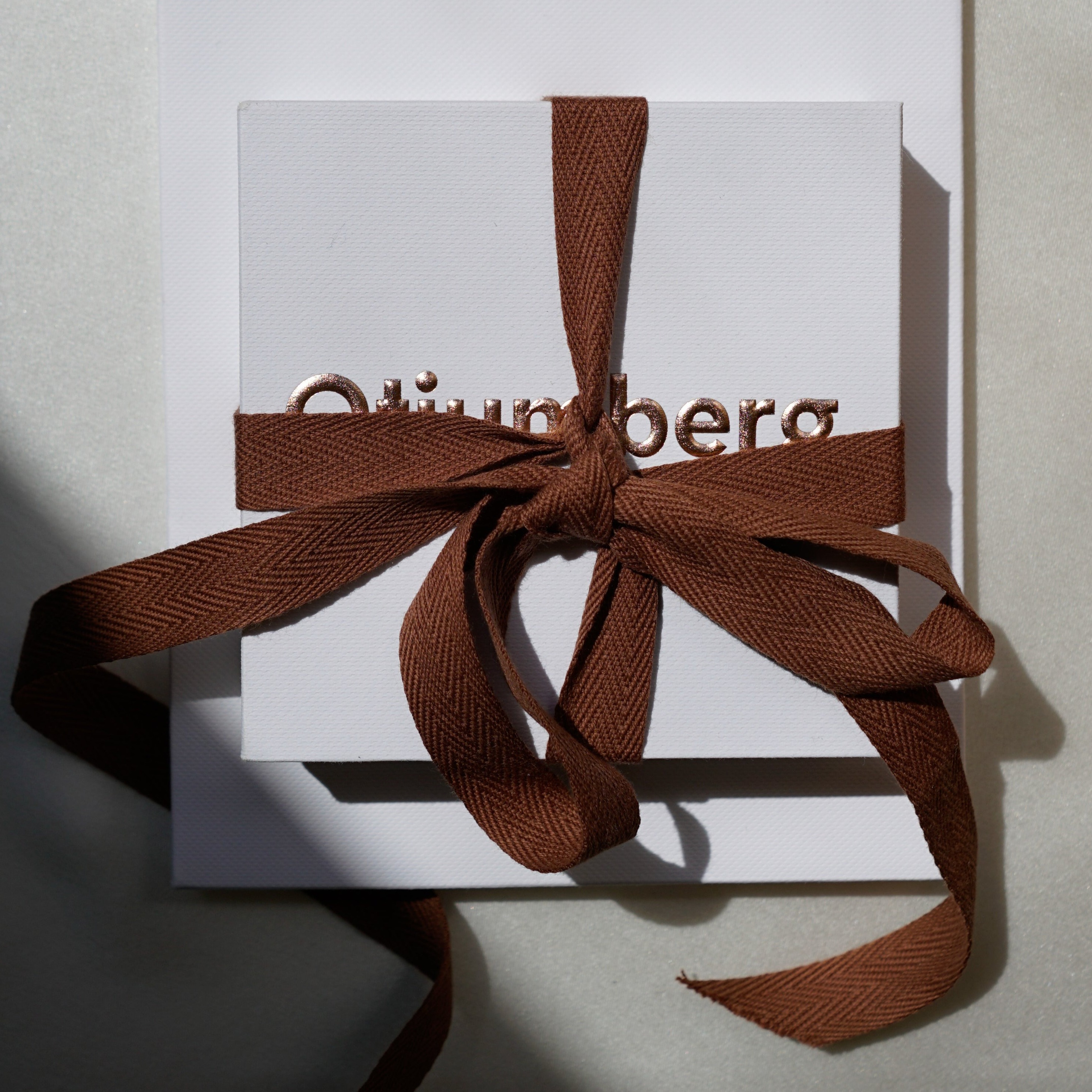 GIFT WRAP