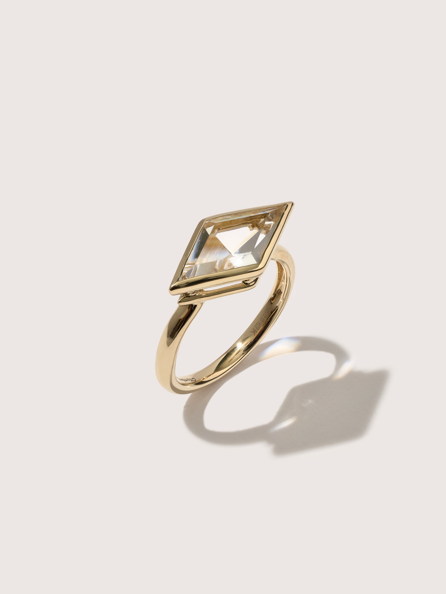 14kt Kite Domino Ring