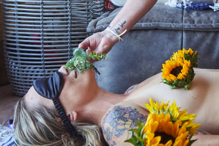 woman at portal in the art of adoration