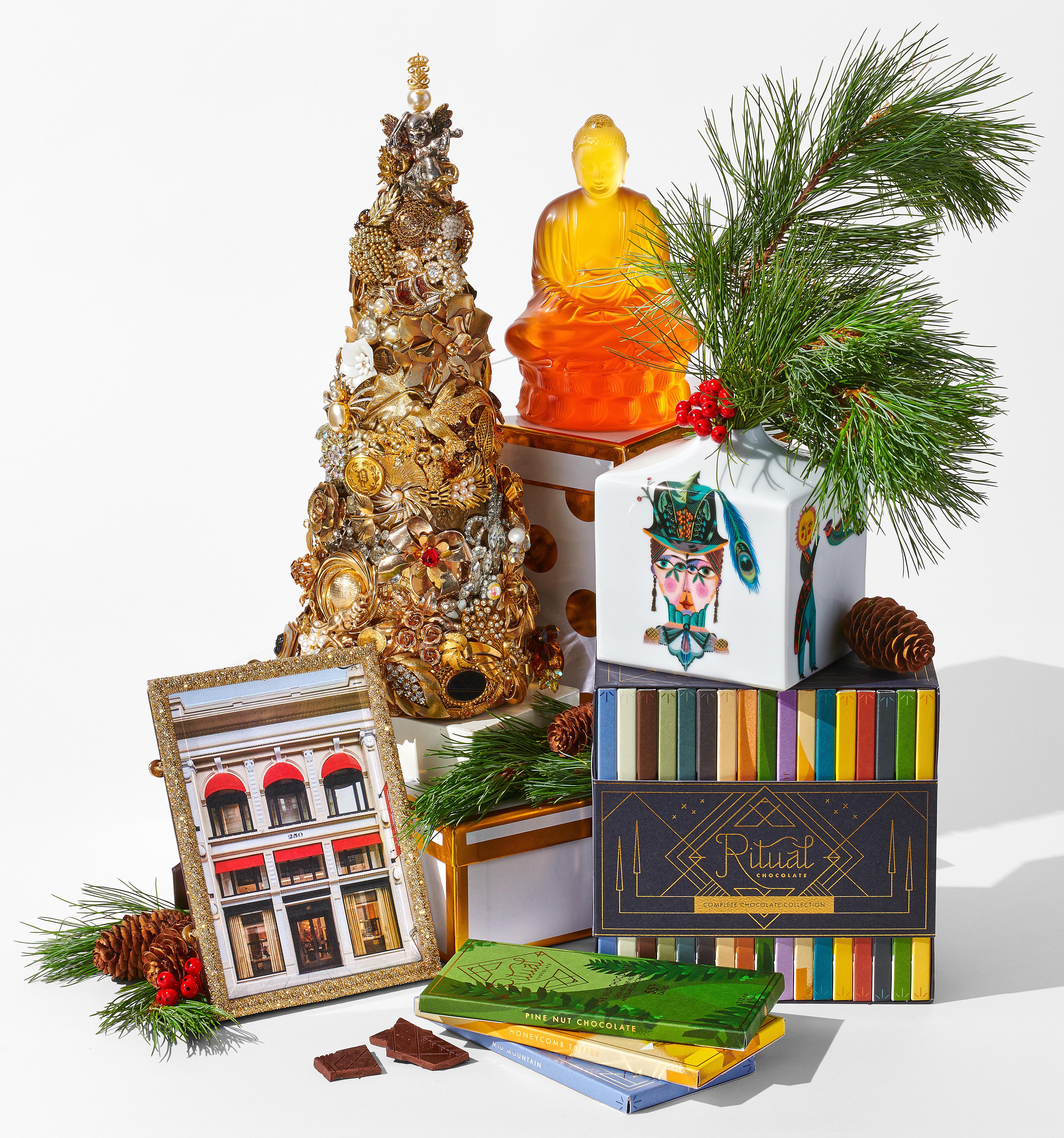 Give Merry Gifts for the ones who live passionately.