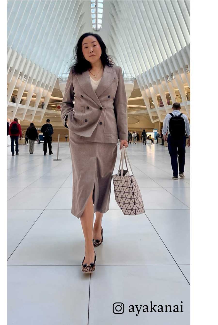 @ayakanai wears the oat skirt suit @ayakanai wears the oat skirt suit
