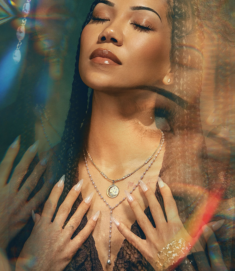  Jhené Aiko’s modern mysticism
