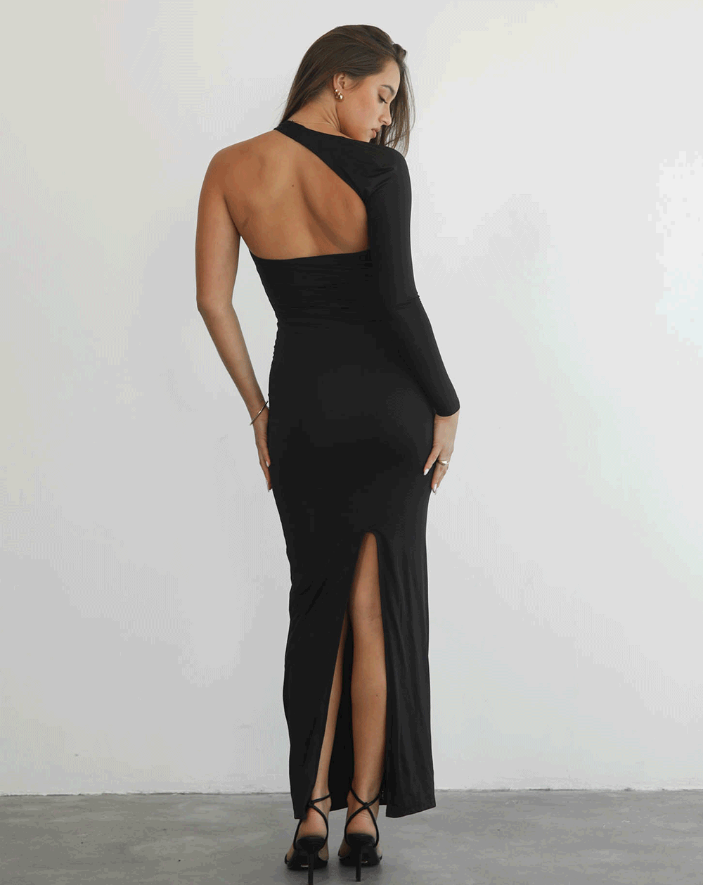 STATEMENT STYLES Charcoal Clothing