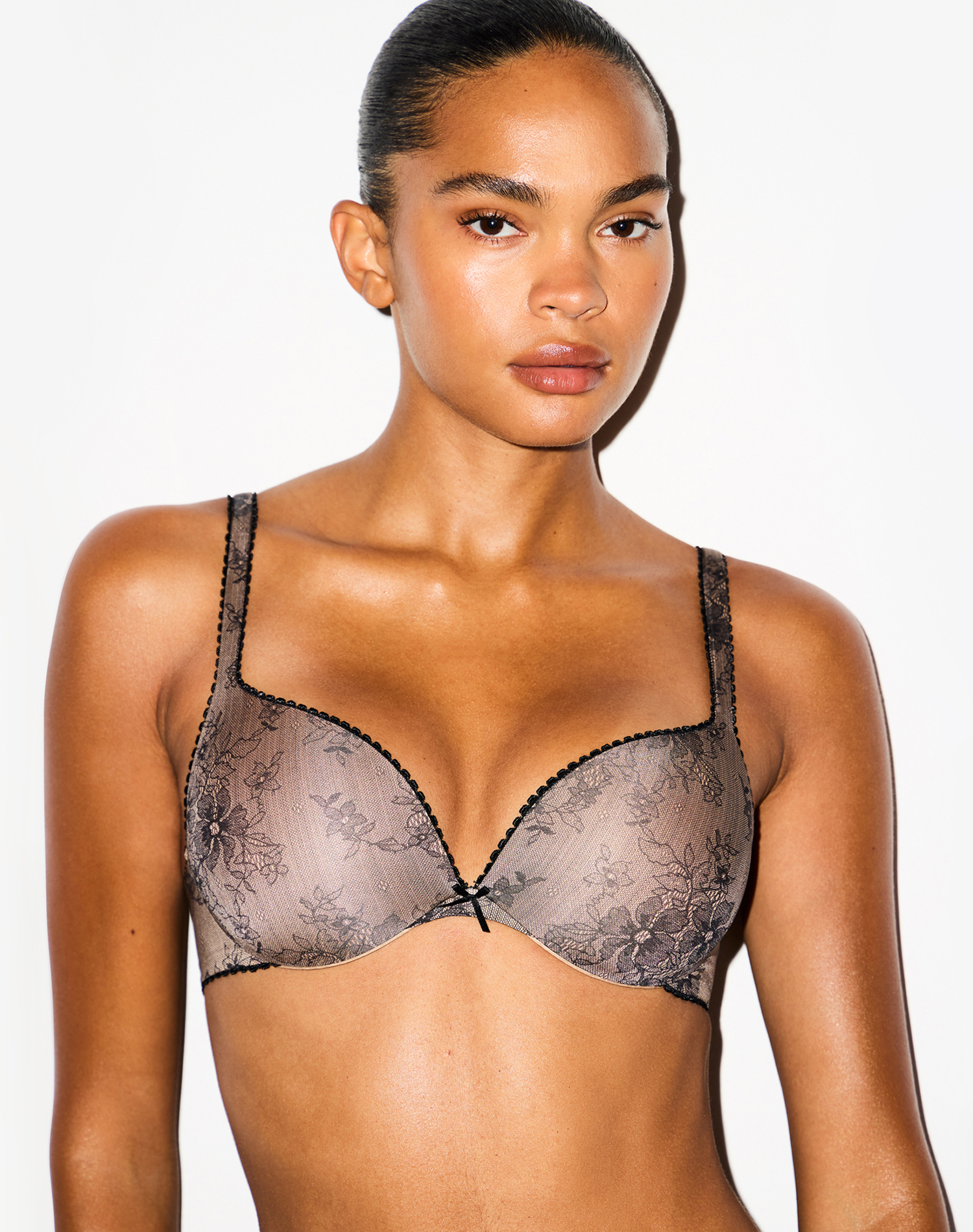 NEW LACE INTIMATES