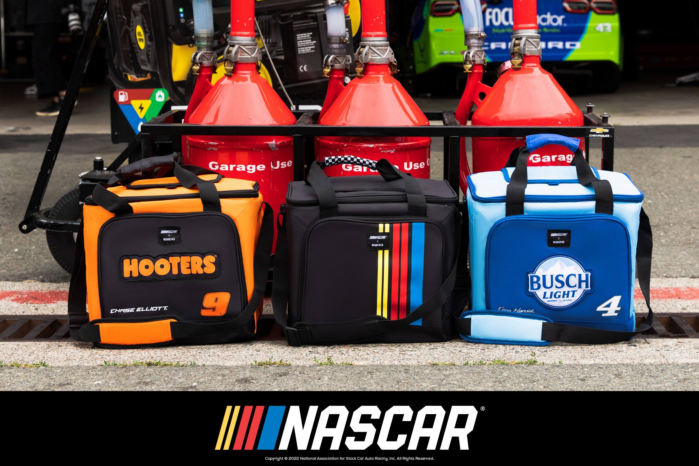 It’s go time with the NASCAR® Cooler Series.🏎️🏁 Igloo Coolers
