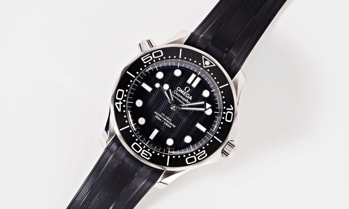 The 8 Best Dive Watches of 2026, Ranked
