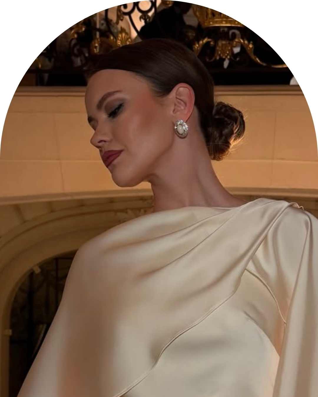 The Pearl Crystal Stud Earrings