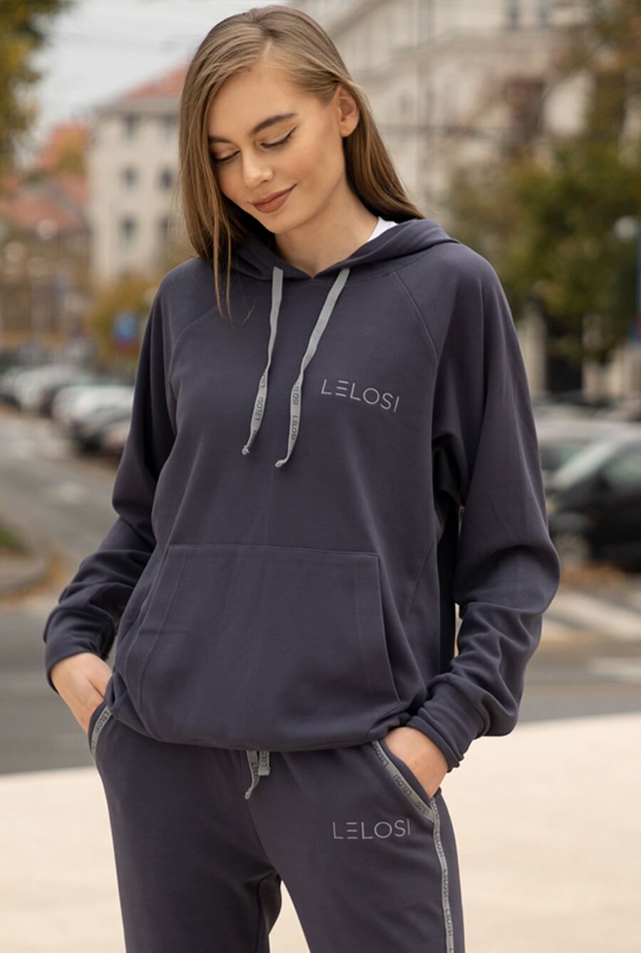 Noir hoodie