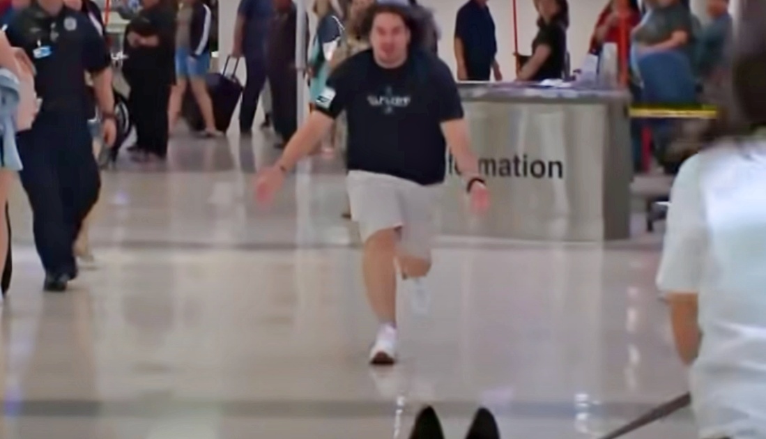 Man Darts Through Airport And Falls On His Knees When He Sees Two Little Ears
