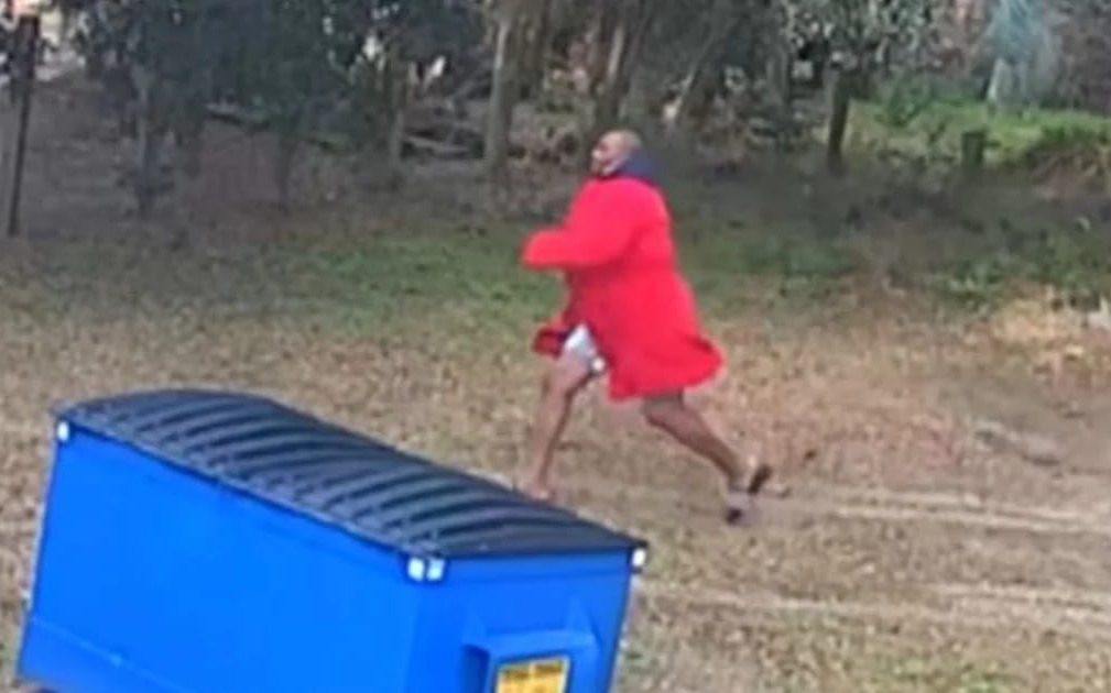 Man in Bathrobe Makes Bold Move To Save Dog From Coyote And Goes Viral