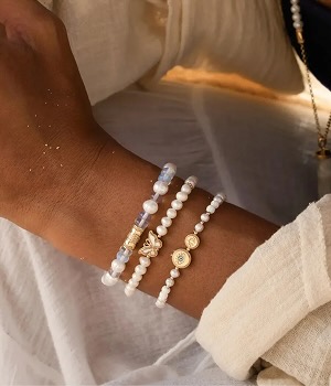 Graceful Serenity Pearl & Opal Bracelet Set