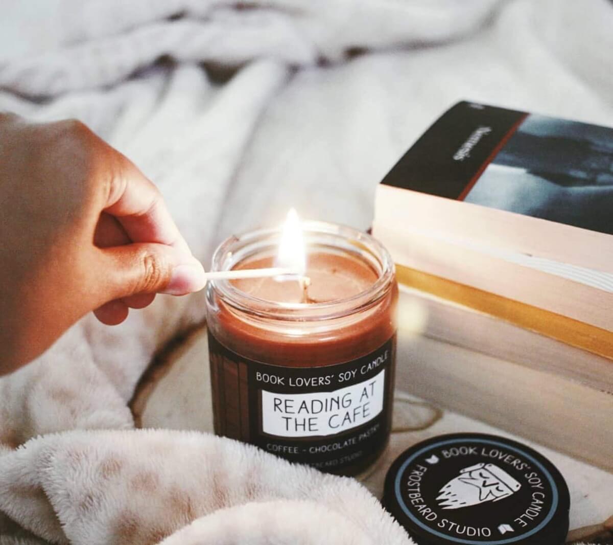 Lighting Reading at the Cafe