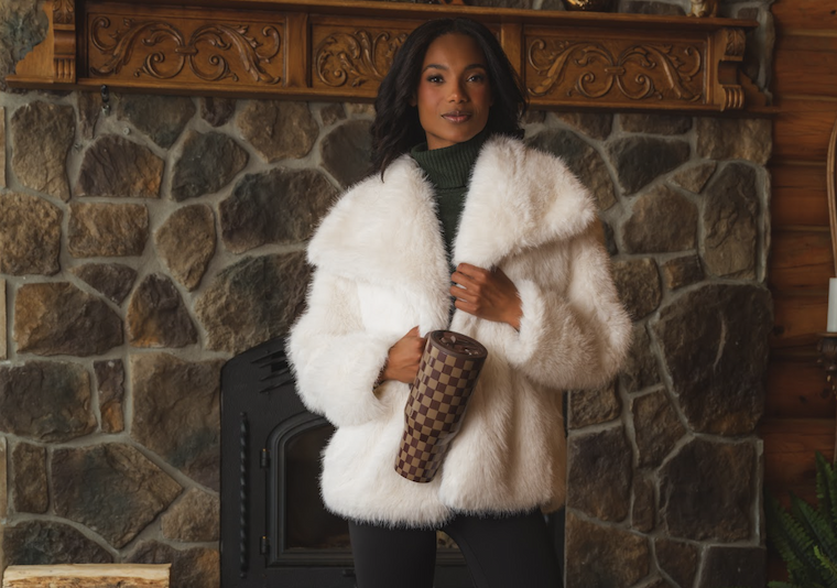 Shop Autumn Checkers 40 oz Traveler