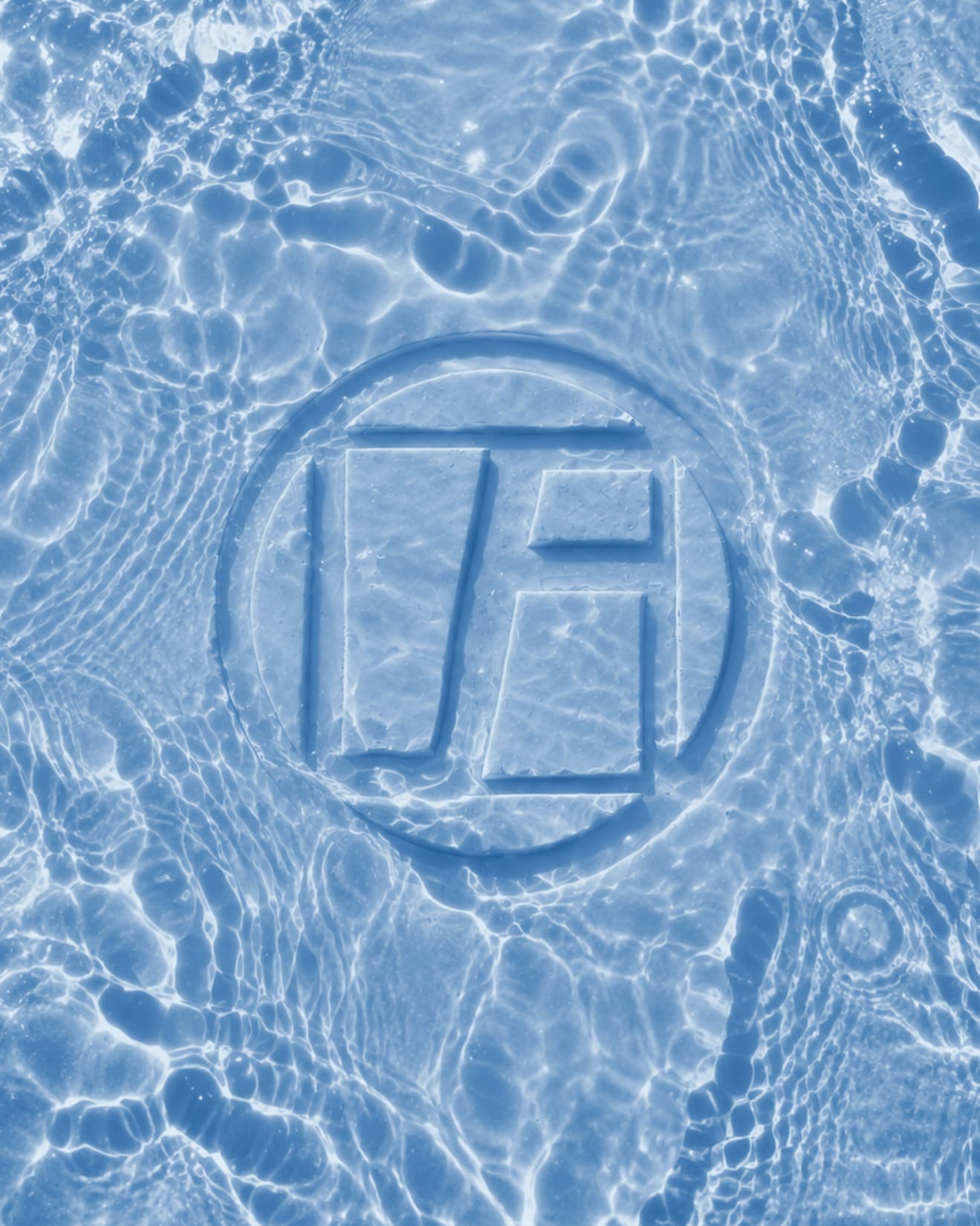 linda farrow in the water