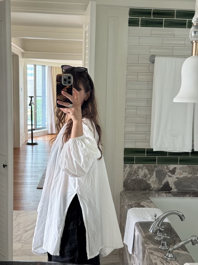 The Joss blouse in white styled with the Koko shorts in black