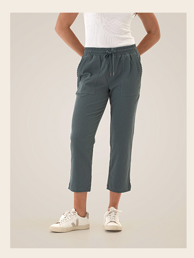 Linda Stretch Twill Capri Pant
