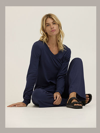 Edwina Feather Fleece V-Neck Pullover