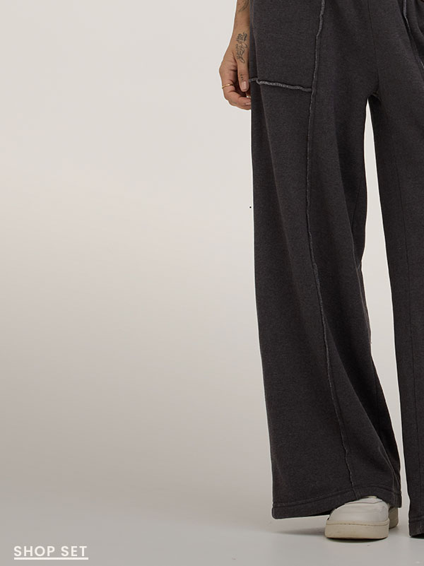 Sigourney Mineral Wash Fleece Wide Leg Pant