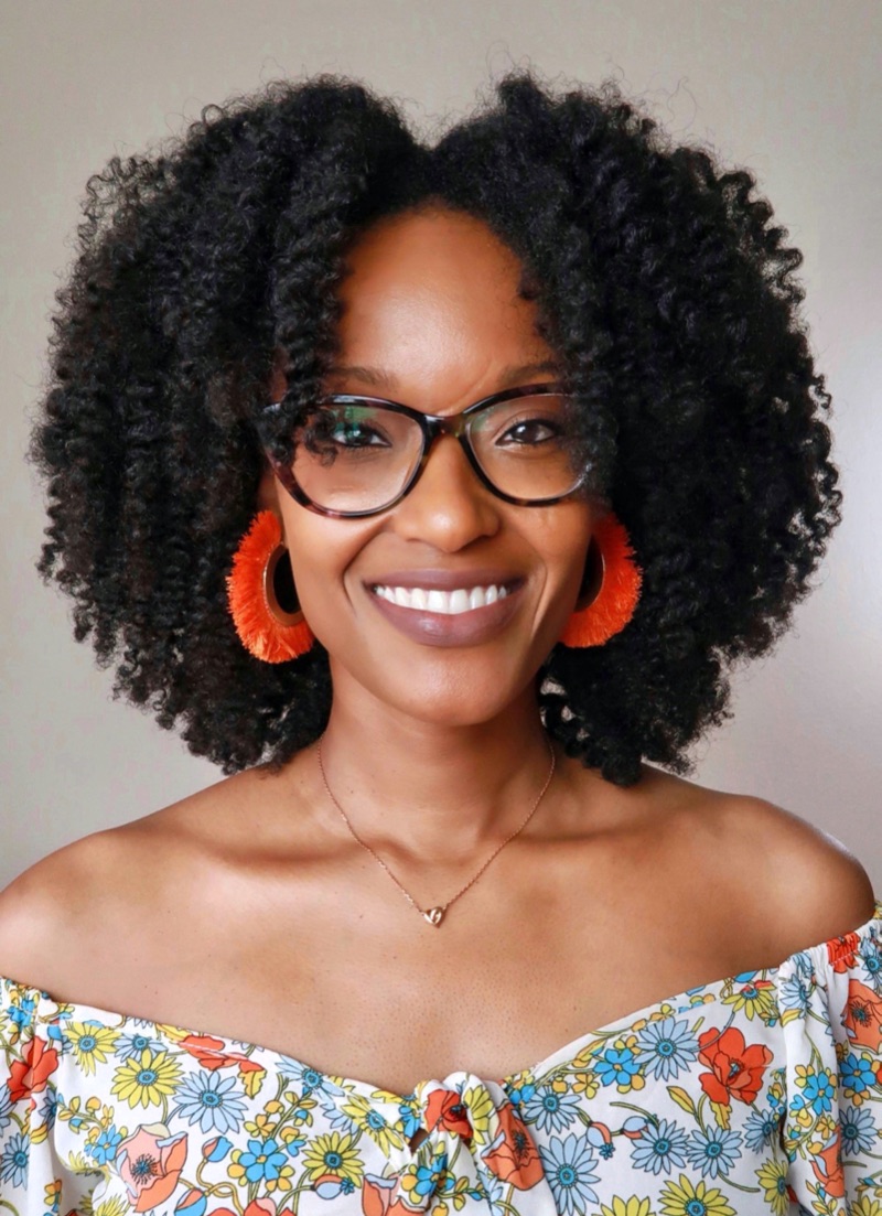 look at the fullness of her hair! Bask And Bloom