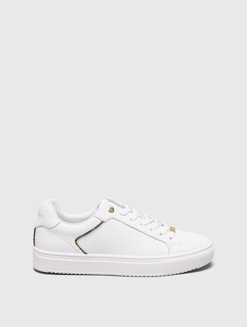 White cali trainer