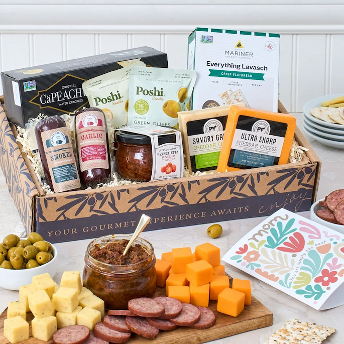 Mothers's Day Charcuterie Gift 