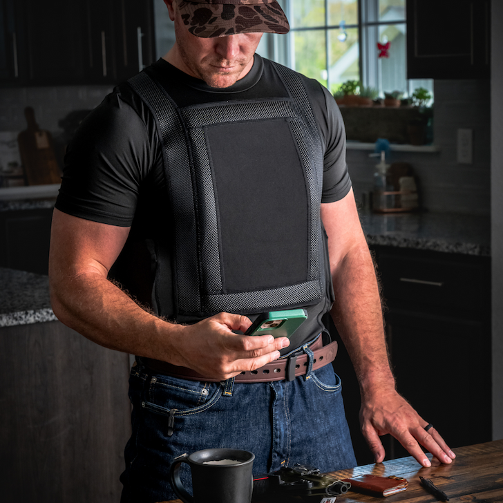 Concealable body armor vest