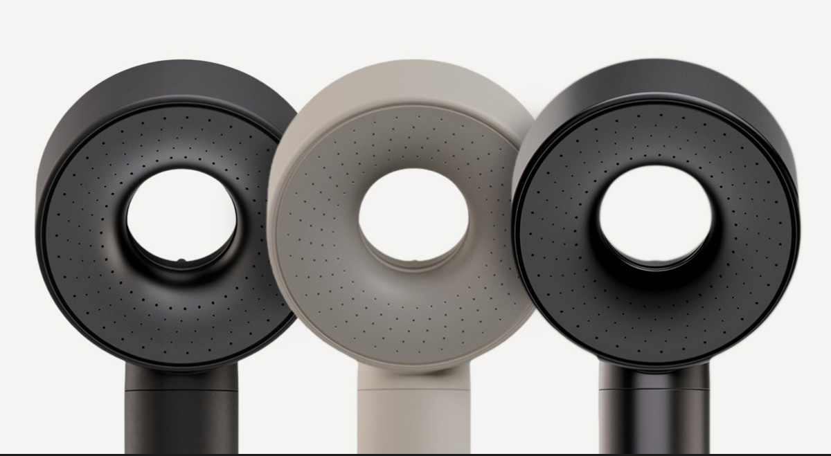 Shower heads in three colors. 