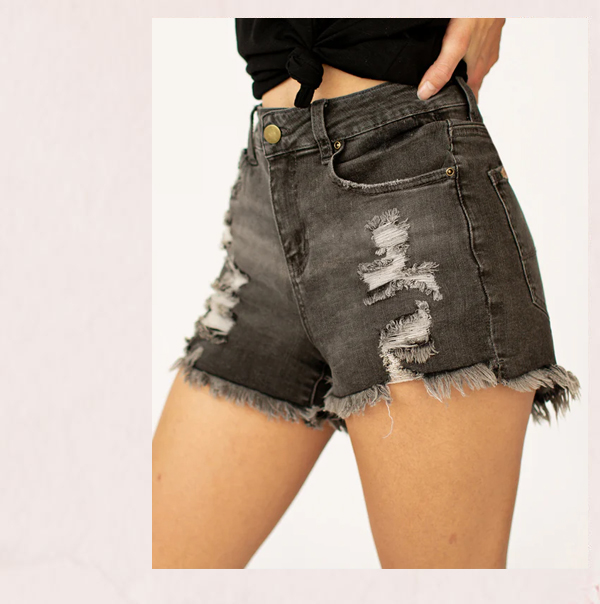 Markelle Shorts in Washed Black